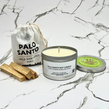 Palo Santo Soy Candle: A powerful tool for relaxation and energy purification, made with natural ingredients.